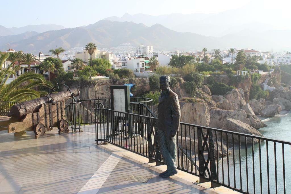 Casa Angelines Holiday Home Nerja Eksteriør bilde